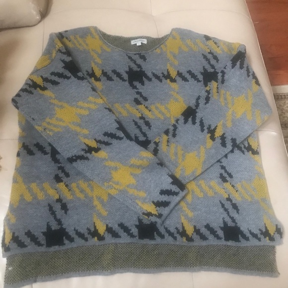 Jamison Gray Mustard Gold Black Sweater, Large - Picture 1 of 5